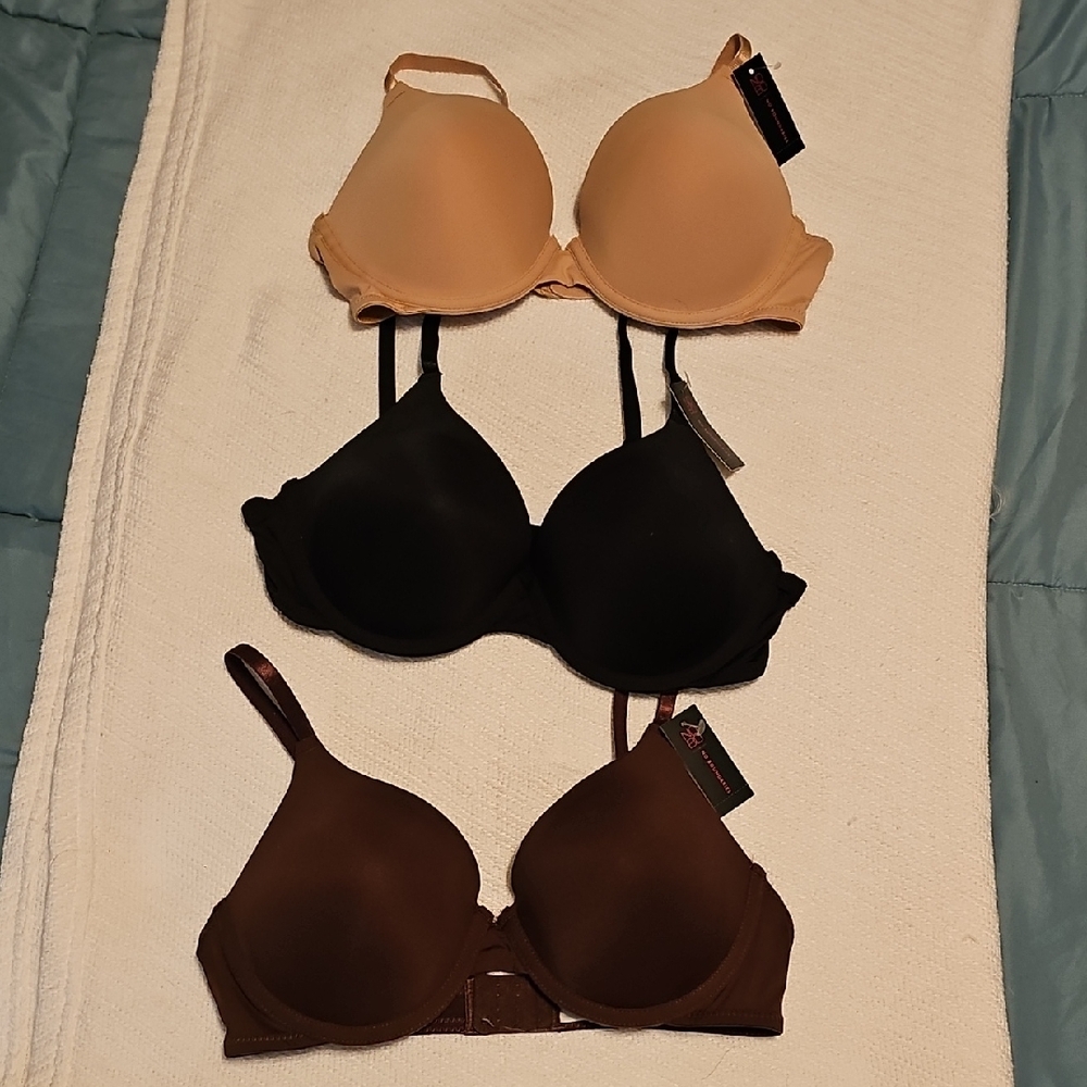 No Boundaries Women's Bra Set - Black, Brown, and Tan